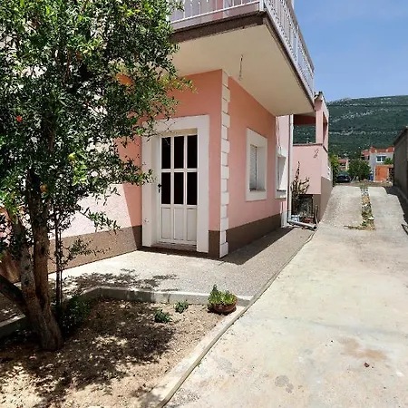 Mika Apartment Kastela Exterior photo